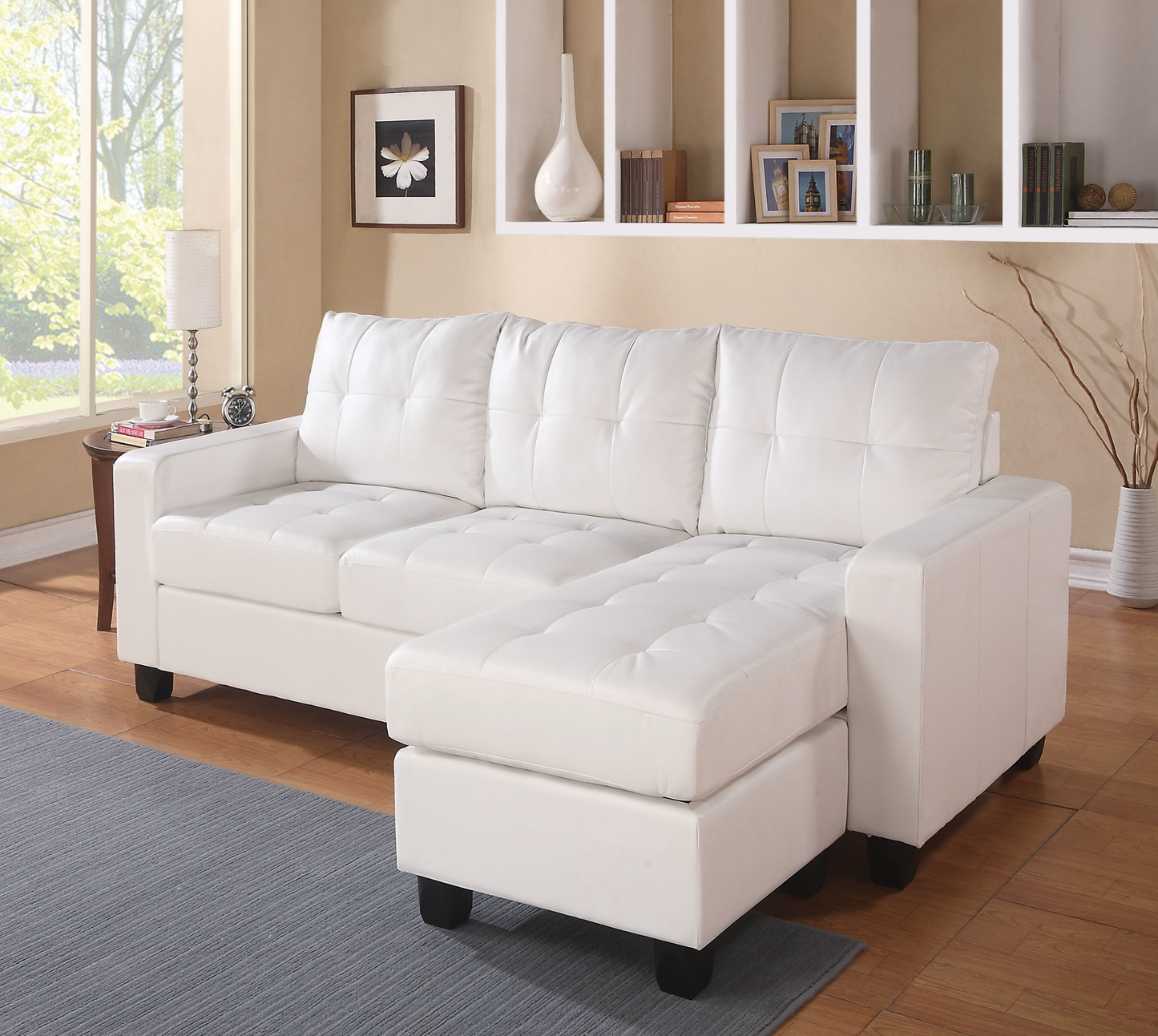 Lyssa Sectional With Ottoman