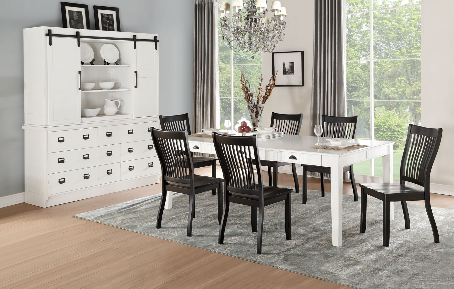 Renske Dining Table